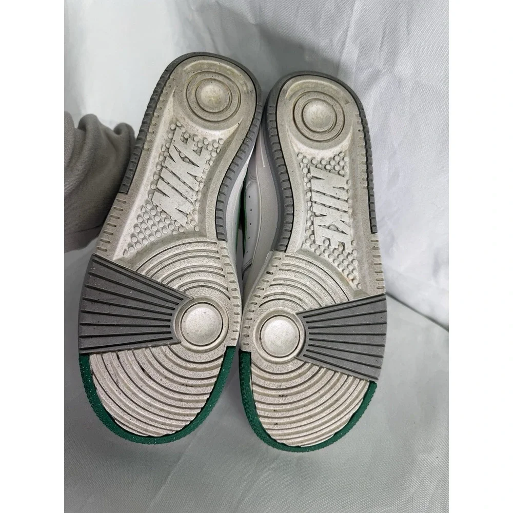 Nike Womens 8.5 Gamma Force Malachite Sneaker Gray Smoke Retro Court DX9176-106